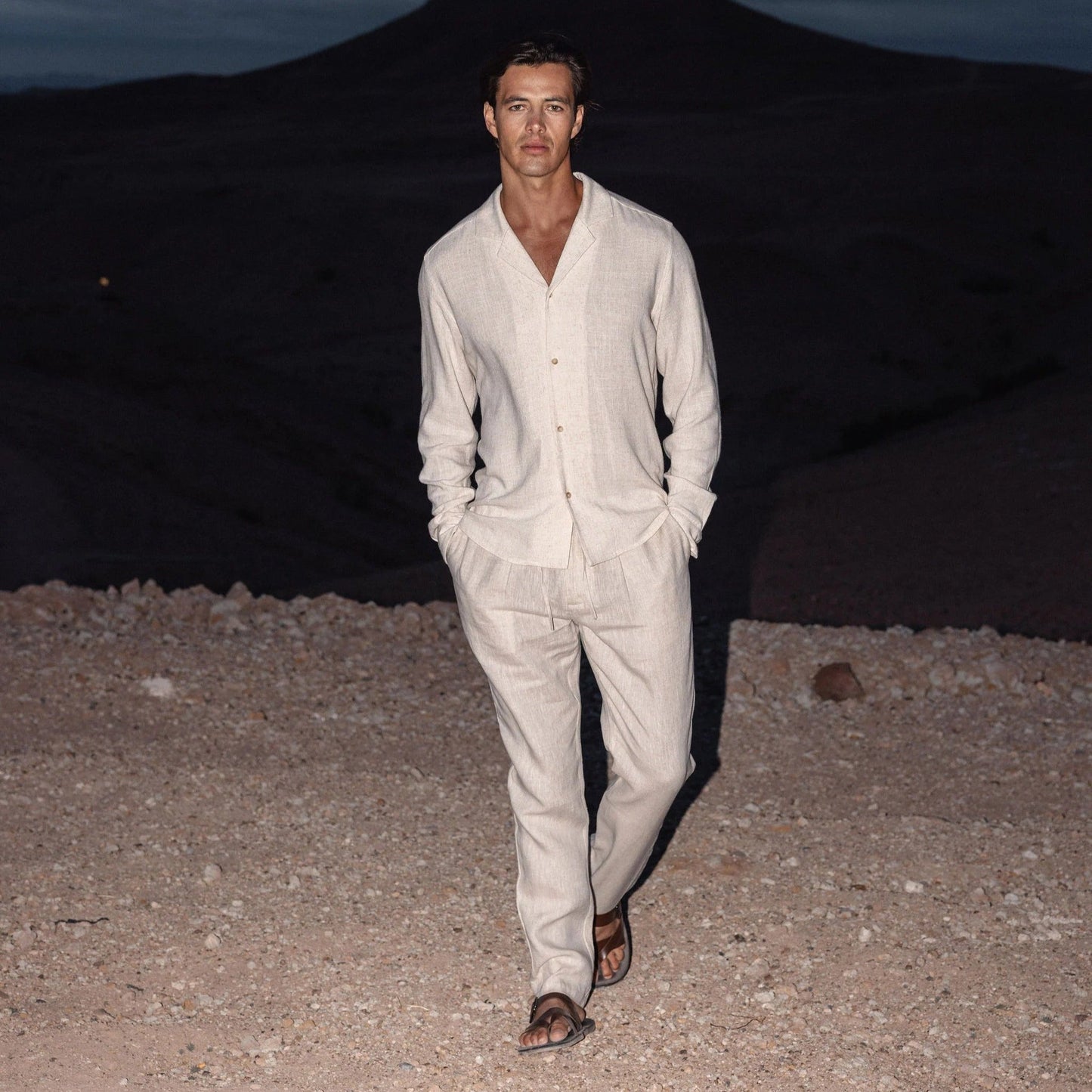 Capri-Leinenhose